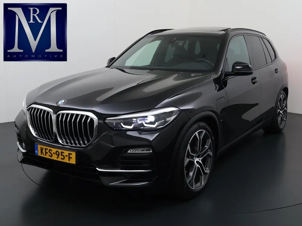 BMW X5 xDrive45e High Executive HARMAN KARDON uit 2021
