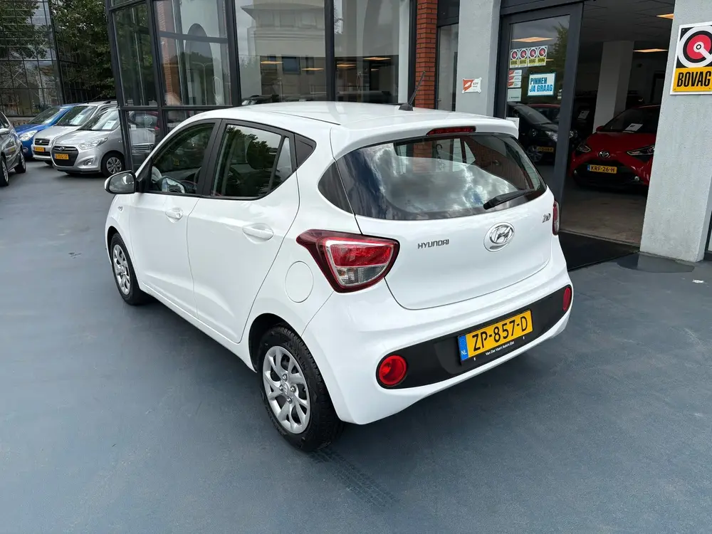 Hyundai I10 1.0i Comfort AIRCO CRUISE CONTROL uit 2019, foto 3