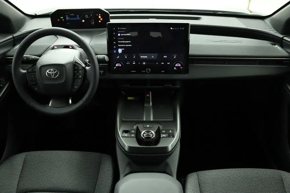 Toyota bZ4X Dynamic 75 kWh uit 2026, foto 4