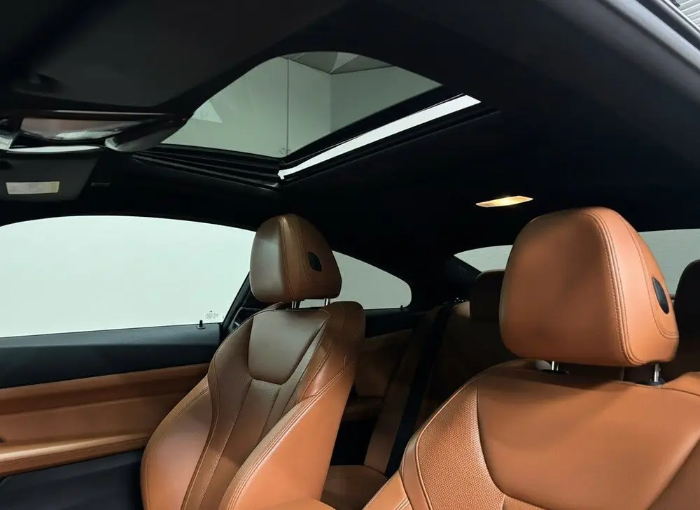 BMW 4-serie 4-serie Coupé 420i M-Sport Pano Navi Cruis uit 2022, foto 9