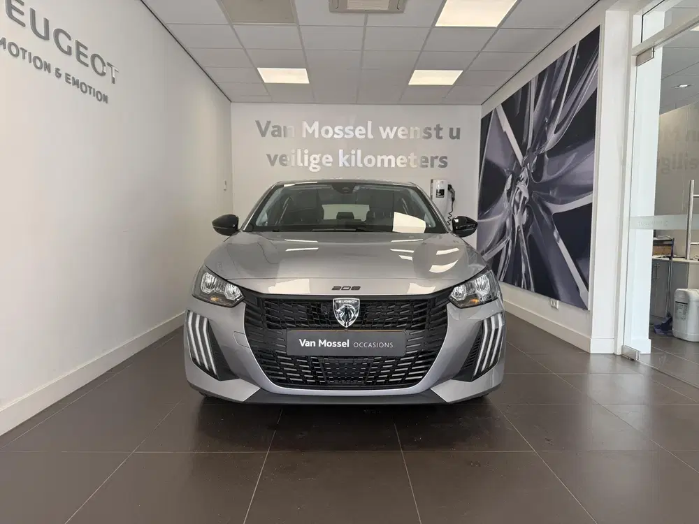 Peugeot 208 1.2 PureTech 75 Active uit 2024, foto 2