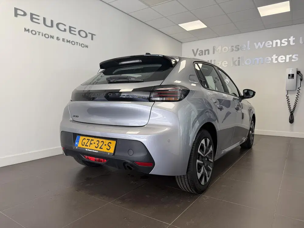 Peugeot 208 1.2 PureTech 75 Active uit 2024, foto 3