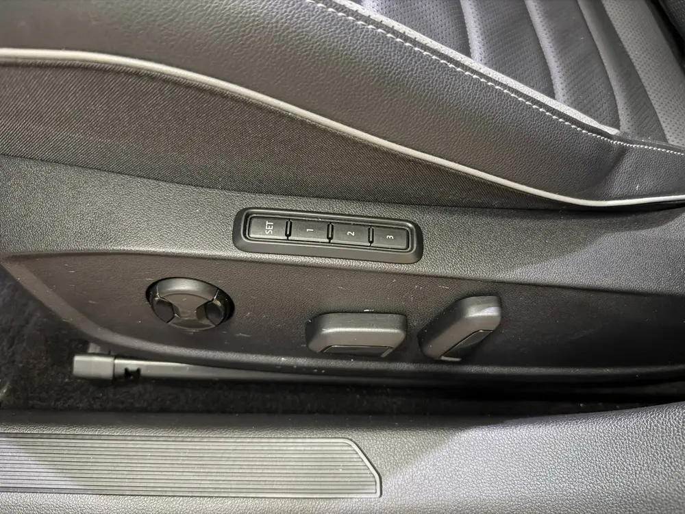 Volkswagen Golf 1.4 eHybrid GTE Airco ECC | Panorama | Stoel uit 2021, foto 15