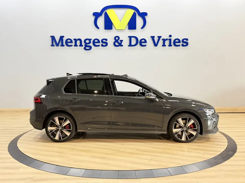 Volkswagen Golf 1.4 eHybrid GTE Airco ECC | Panorama | Stoel uit 2021, foto 2