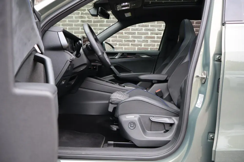Volkswagen Tayron 1.5 eHybrid 204pk R-Line Edition | SoH 100 uit 2026, foto 20