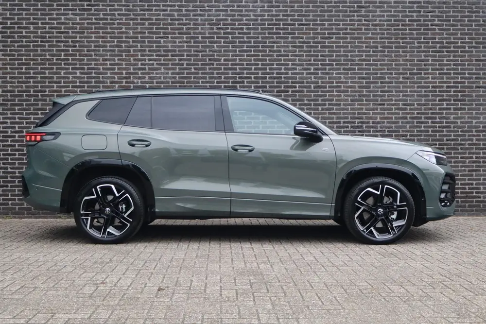 Volkswagen Tayron 1.5 eHybrid 204pk R-Line Edition | SoH 100 uit 2026, foto 3