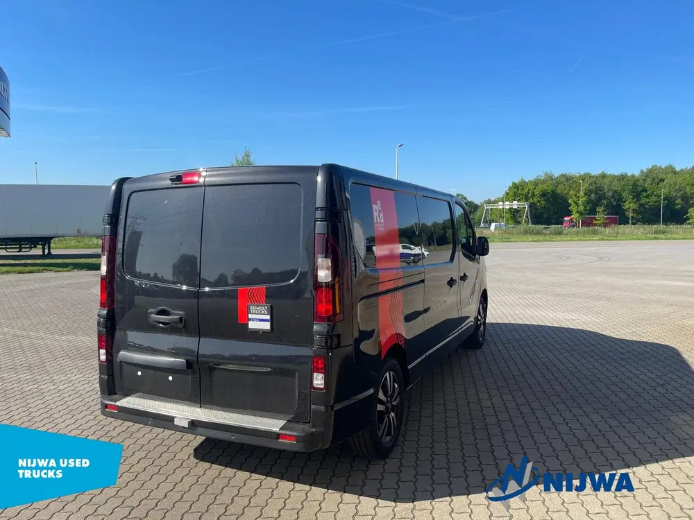 Renault Trafic uit 2024, foto 2