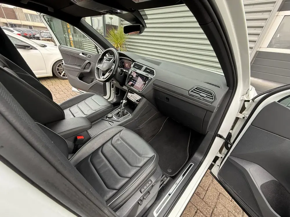 Volkswagen Tiguan 2.0 TSI 4Motion R-Line PANO*VIRTUAL*LEER! uit 2022, foto 11
