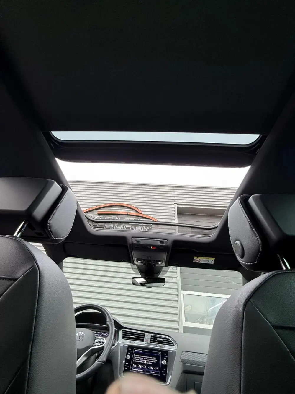 Volkswagen Tiguan 2.0 TSI 4Motion R-Line PANO*VIRTUAL*LEER! uit 2022, foto 9