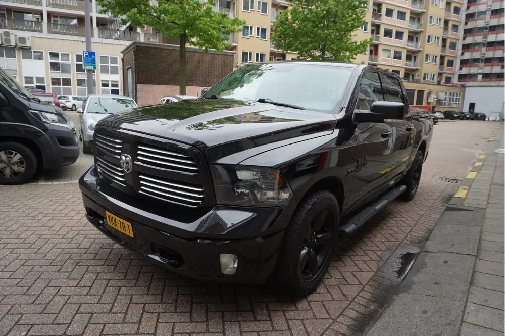 Dodge Ram 1500 5.7 V8 HEMI 4WD | BLACK OPTIC | Classic | 300 uit 2021, foto 6
