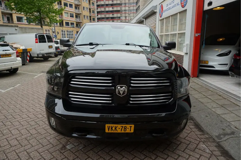 Dodge Ram 1500 5.7 V8 HEMI 4WD | BLACK OPTIC | Classic | 300 uit 2021, foto 8