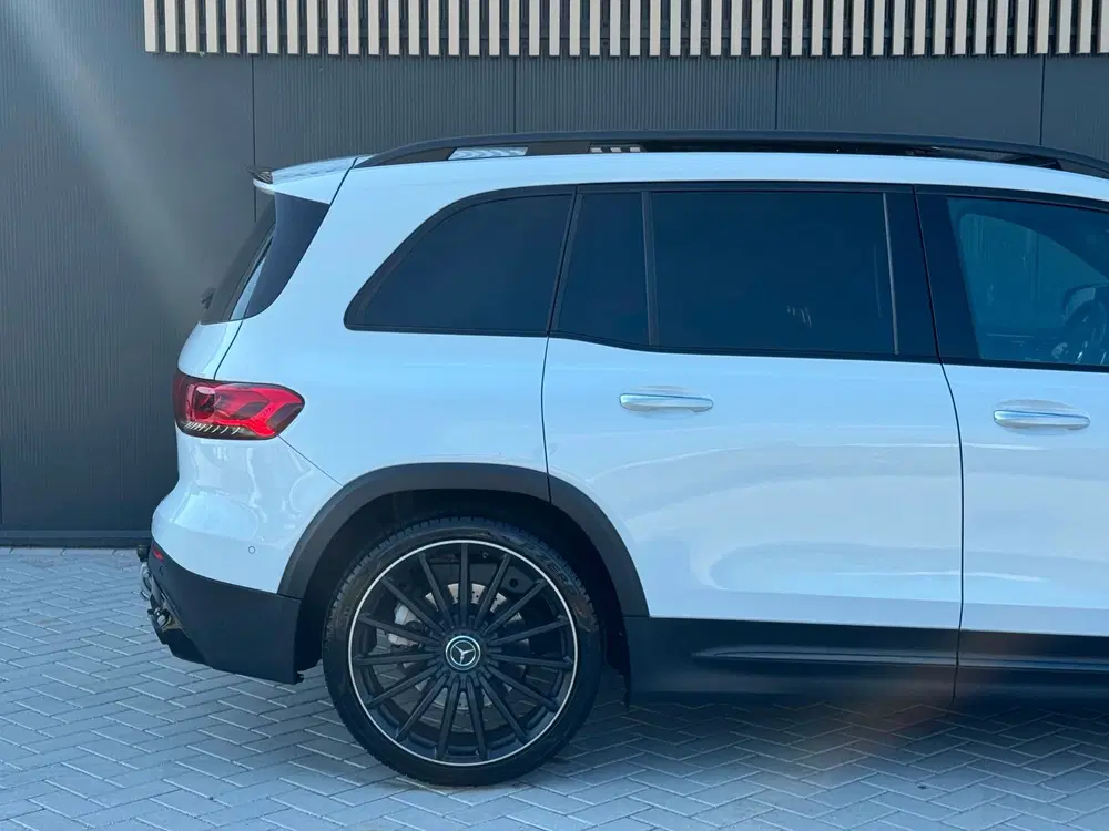 Mercedes-Benz GLB AMG 35 4MATIC Premium Plus uit 2020, foto 10