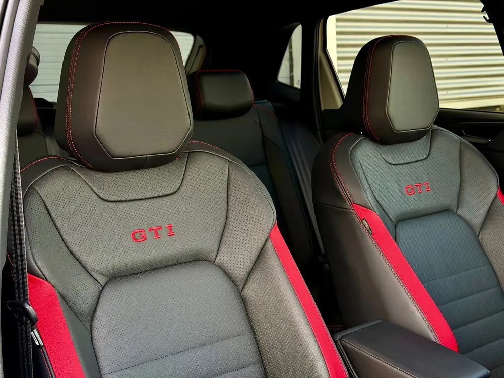 Volkswagen Polo 2.0 TSI GTI Edition 25 | 1 OF 2500 | AscotGr uit 2024, foto 20