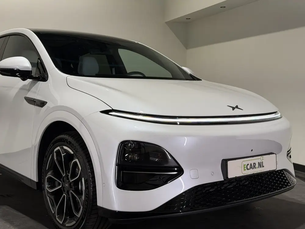 Xpeng G6 RWD Long Range | Licht Interieur (bj 2026) uit 2026, foto 9