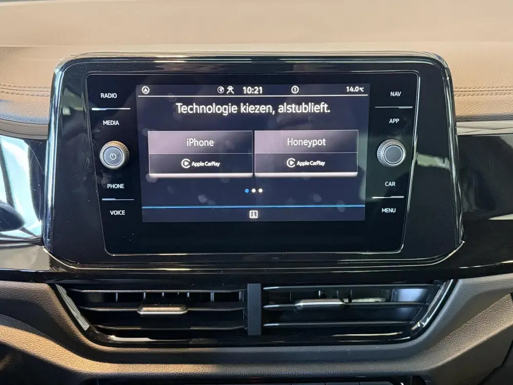 Volkswagen T-Roc 1.5 TSI Style automaat in nieuwstaat uit 2024, foto 12