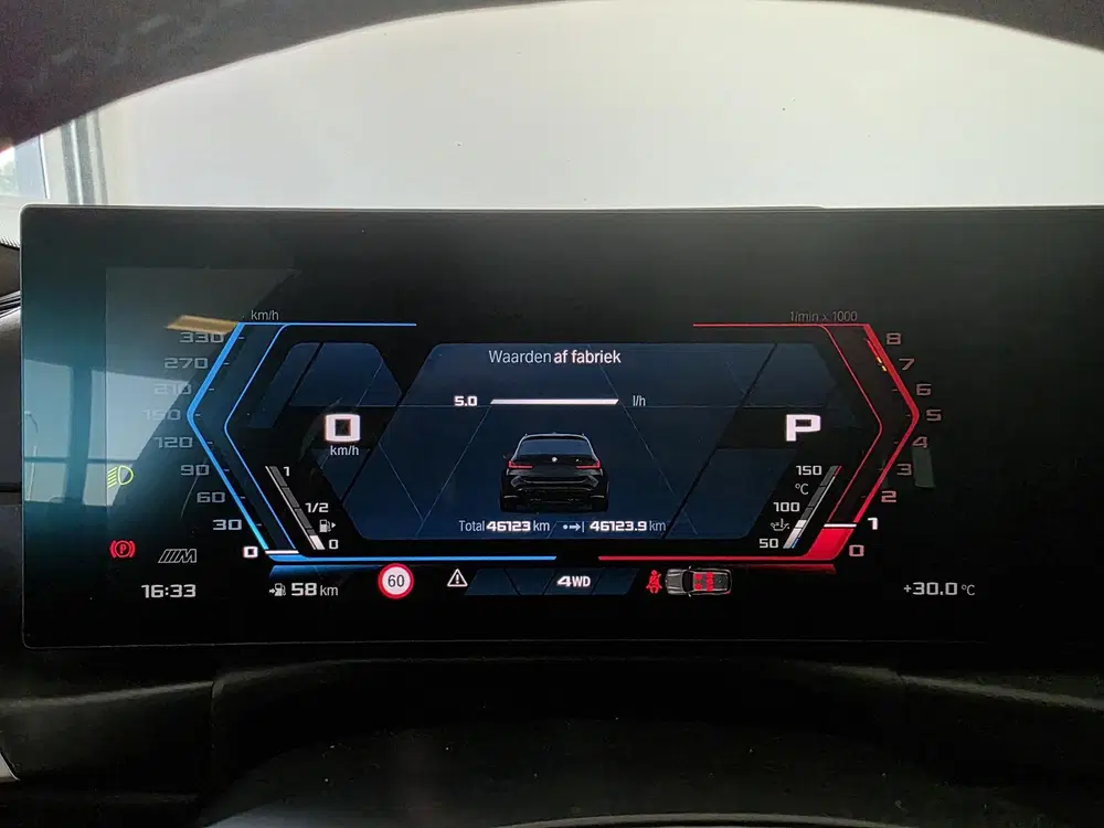 BMW M3 xDrive Competition uit 2023, foto 20