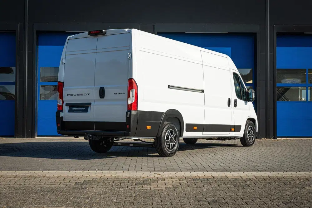 Peugeot Boxer L4H2 2.2 BlueHDi 180 EAT8 Vol opties BPM v uit 2024, foto 5