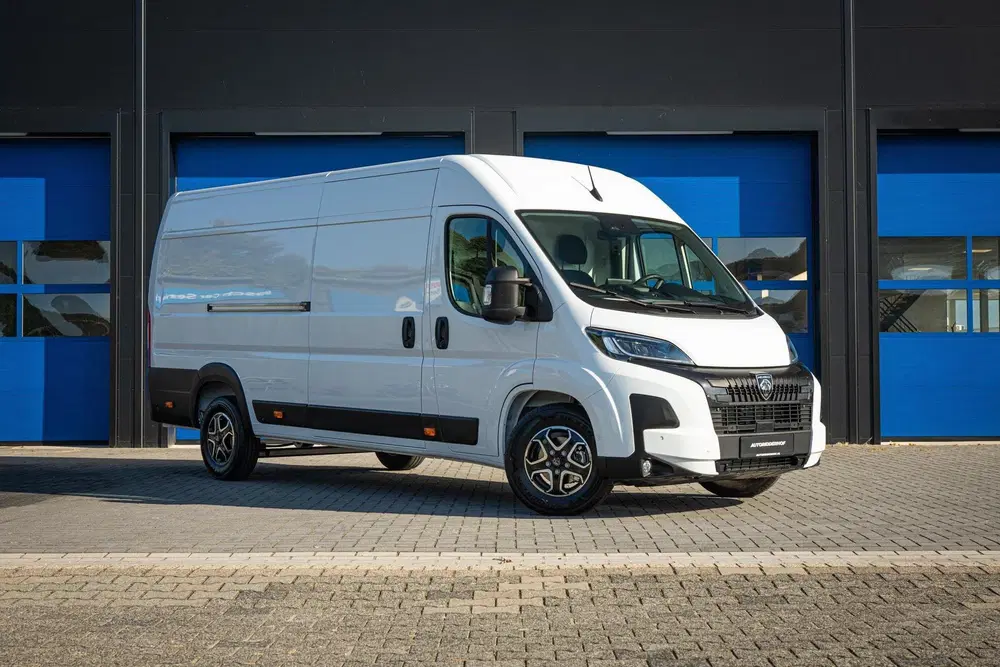 Peugeot Boxer L4H2 2.2 BlueHDi 180 EAT8 Vol opties BPM v uit 2024, foto 8