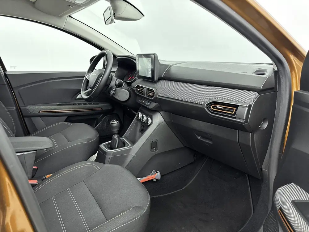 Dacia Sandero 1.0 TCe ECO-G Expression 100PK uit 2023, foto 17
