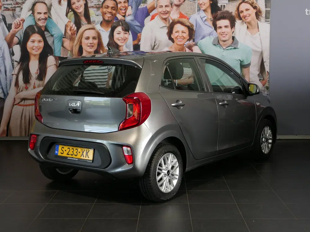 Kia Picanto 1.0 DPi DynamicLine uit 2023, foto 3