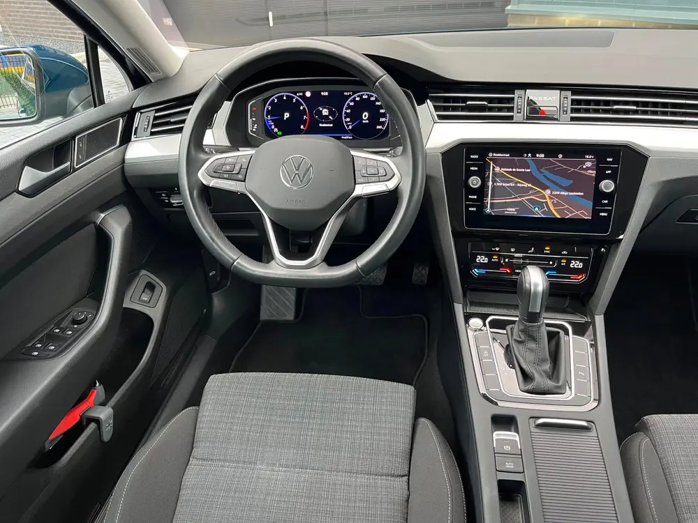 Volkswagen Passat Variant 1.5 TSI Business Edition NLAuto/Vi uit 2022, foto 3