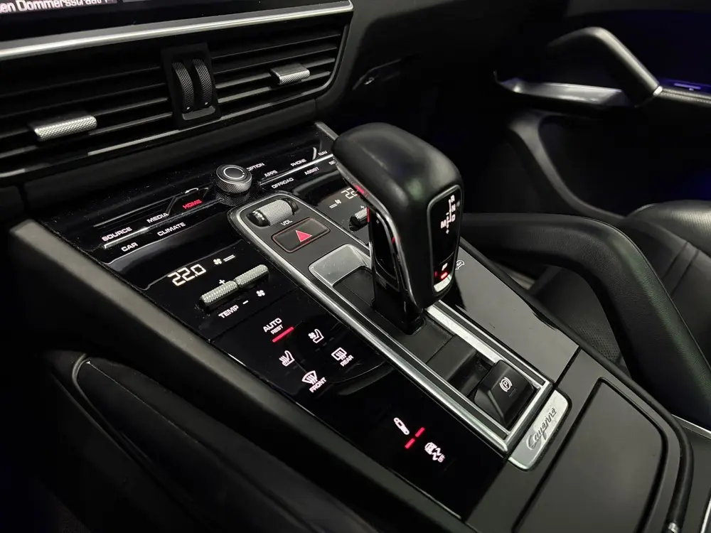 Porsche Cayenne 4.0 Turbo 4M Pano Burmester Stoelk uit 2019, foto 17