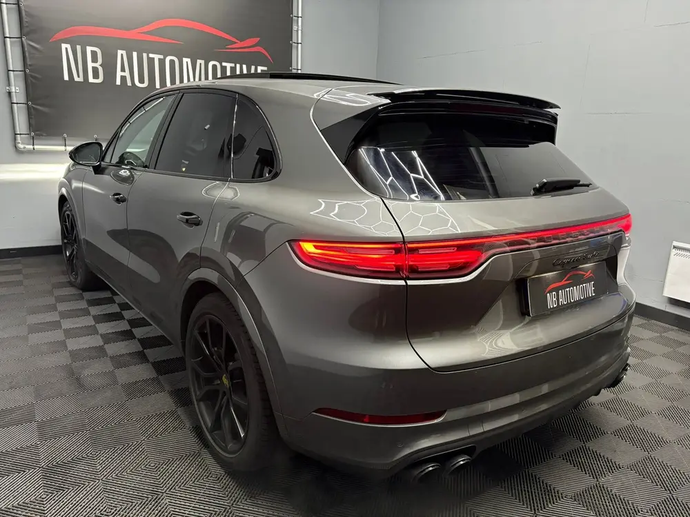 Porsche Cayenne 4.0 Turbo 4M Pano Burmester Stoelk uit 2019, foto 4