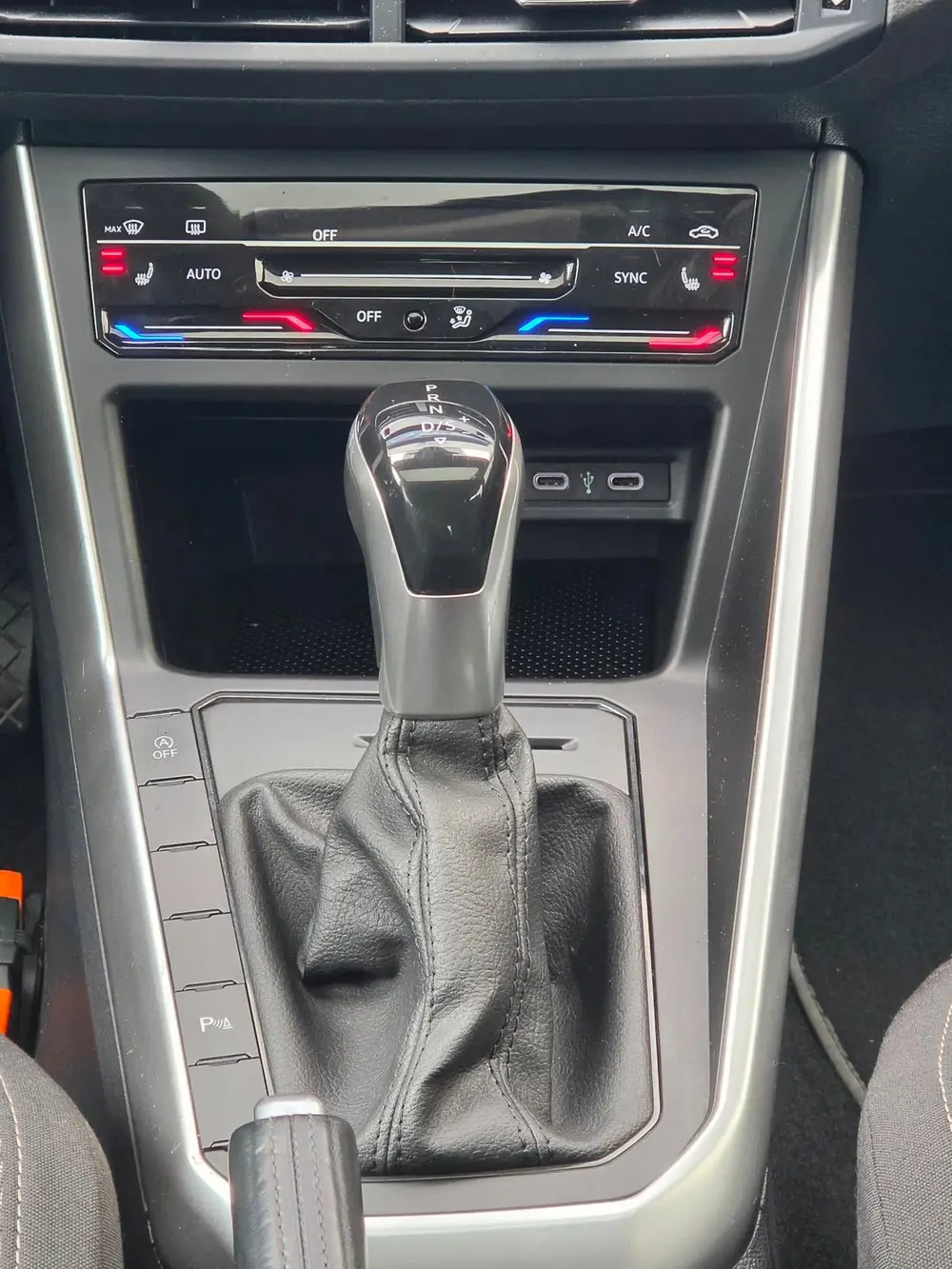 Volkswagen Polo 1.0 TSI R-Line Business AUTOMAAT/PANO/DIGITA uit 2022, foto 20