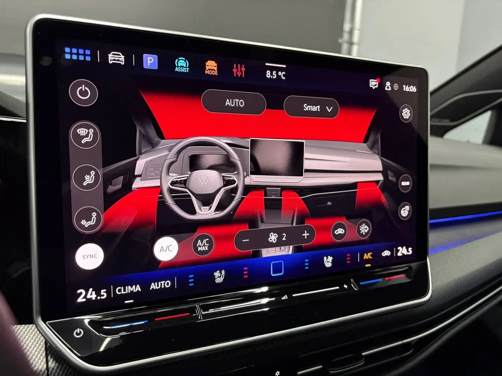 Volkswagen Golf GTI 2.0 Pano Headup Leer uit 2025, foto 17
