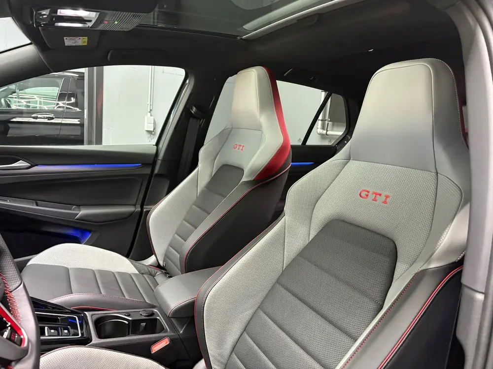 Volkswagen Golf GTI 2.0 Pano Headup Leer uit 2025, foto 7