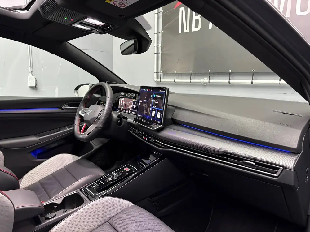 Volkswagen Golf GTI 2.0 Pano Headup Leer uit 2025, foto 9