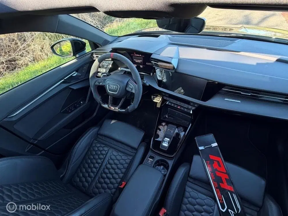 Audi RS3 2.5 TFSI RS3 Full option PANO uit 2022, foto 17