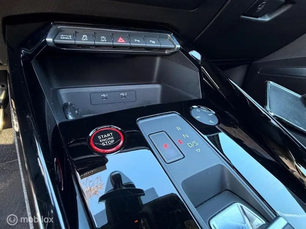 Audi RS3 2.5 TFSI RS3 Full option PANO uit 2022, foto 19