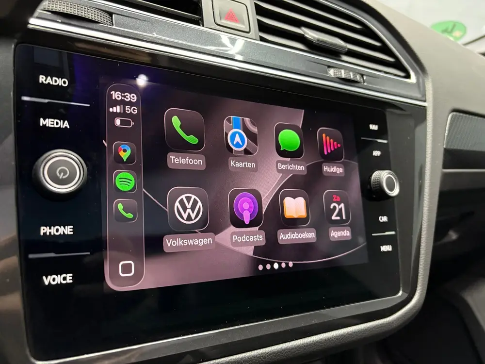 Volkswagen Tiguan 1.4 TSI eHybrid R-Line Business+ uit 2022, foto 15