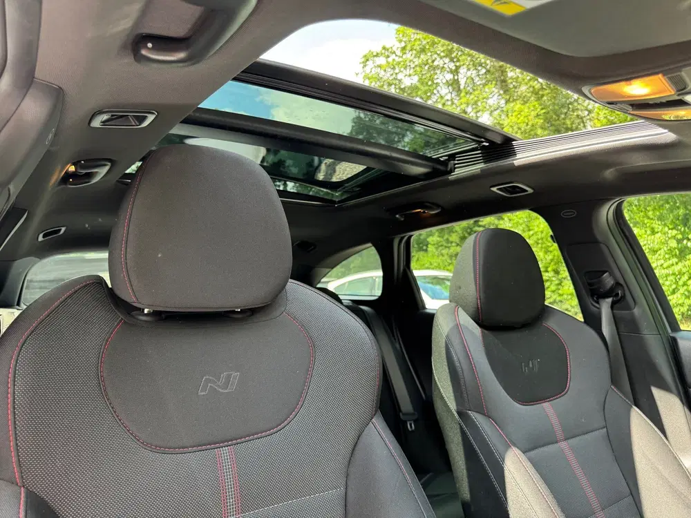 Hyundai i30 1.5 T-GDi 160PK MHEV N Line NARDO GREY PAN uit 2021, foto 15