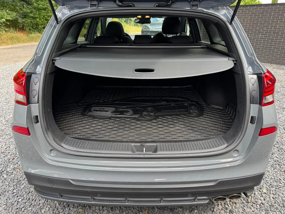 Hyundai i30 1.5 T-GDi 160PK MHEV N Line NARDO GREY PAN uit 2021, foto 8