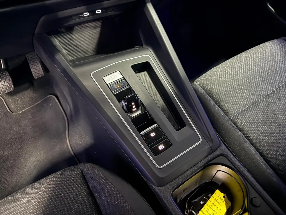 Volkswagen Golf 1.0 eTSI Life Adaptive Cruise|Carplay/Andr uit 2022, foto 14