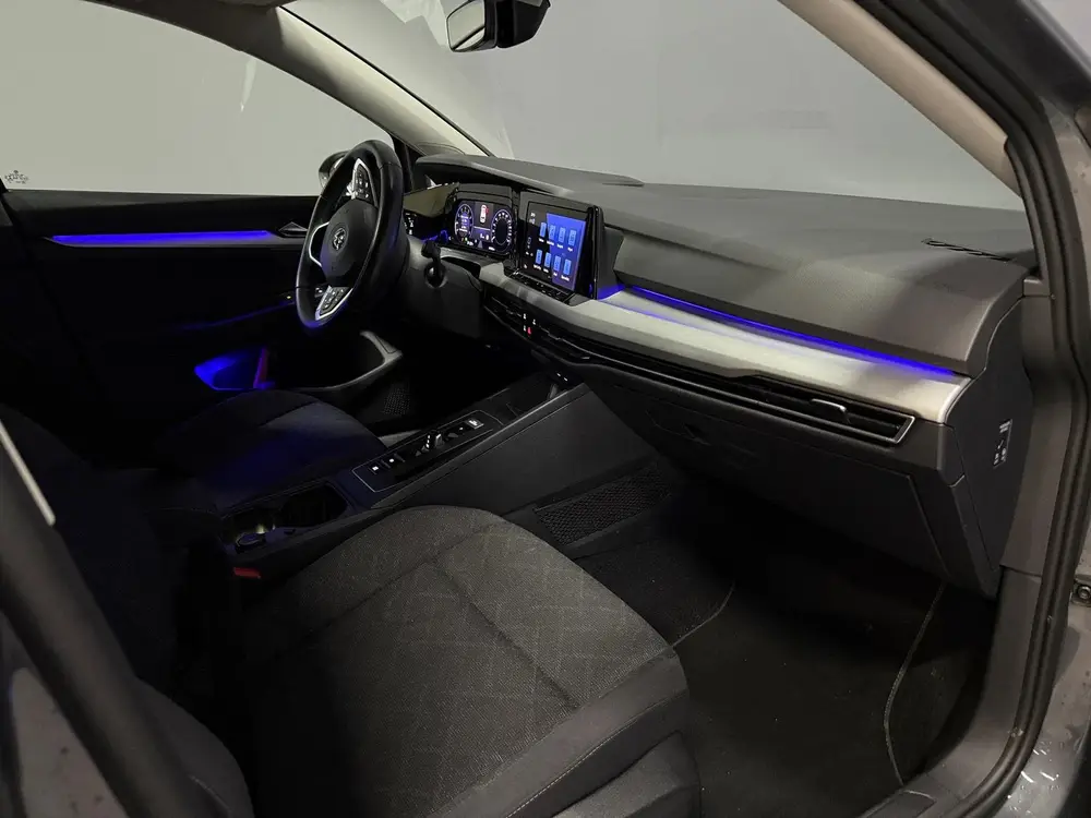 Volkswagen Golf 1.0 eTSI Life Adaptive Cruise|Carplay/Andr uit 2022, foto 3