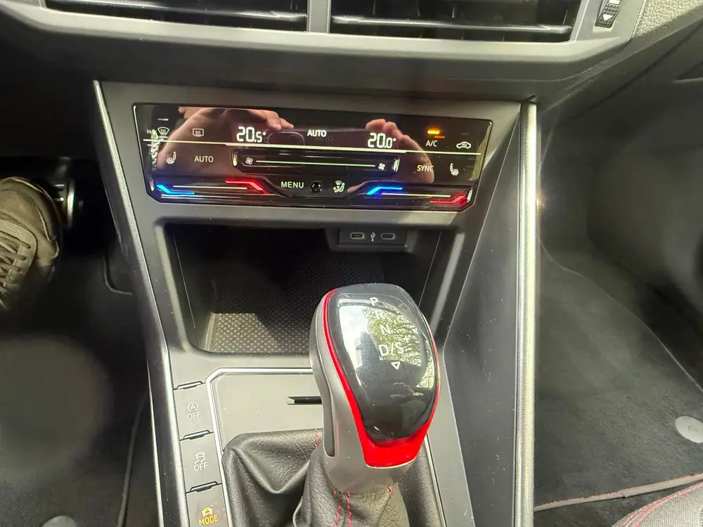 Volkswagen Polo 2.0 TSI GTI 1 Eig. b.j.8-2024 19000 km 207 P uit 2024, foto 16