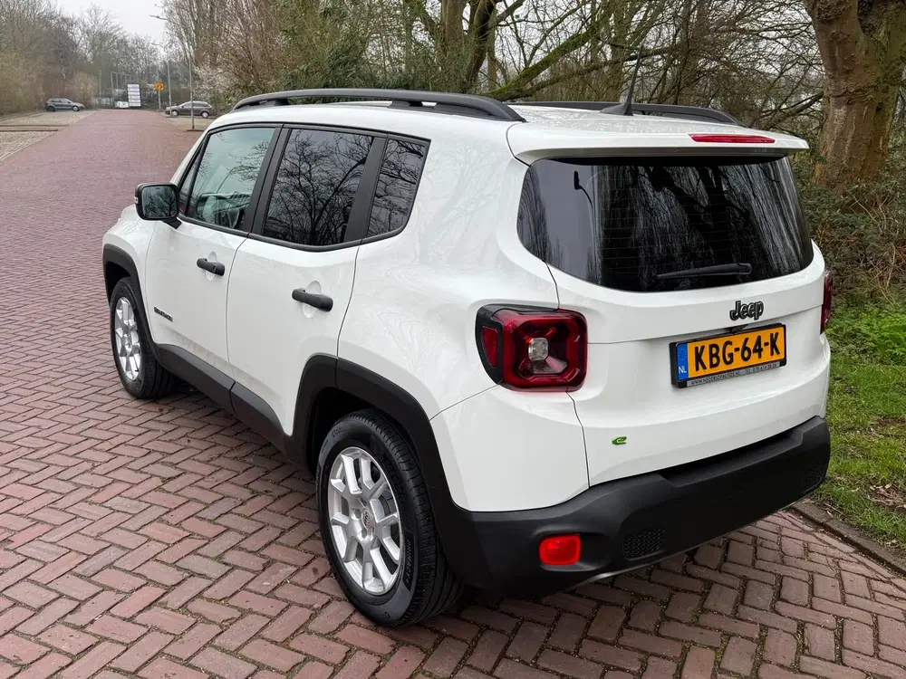 Jeep Renegade 1.5T e-Hybrid Longitude aut. 1 Eig. B.j.5 uit 2024, foto 18