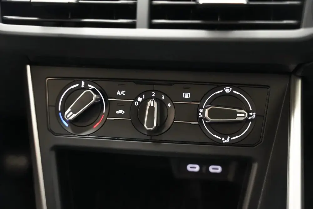 Volkswagen Polo 1.0 TSI Life Nieuw Model [ Navi Virtual Adap uit 2021, foto 8