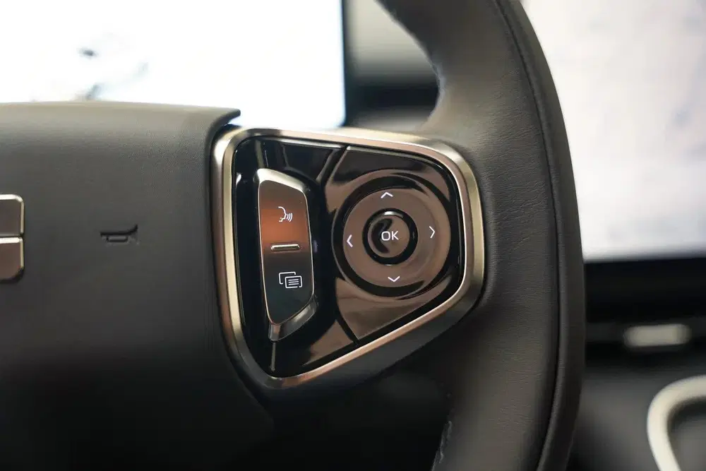 Geely Starray EM-i Starray EM-i Pro [ 360 camera 83km bereik uit 2026, foto 17