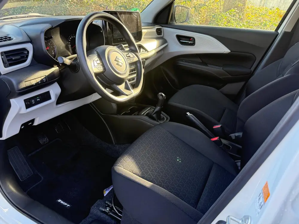 Suzuki Swift 1.2 Comfort Smart Hybrid 1 Eig. b.j.1-2025 uit 2025, foto 8