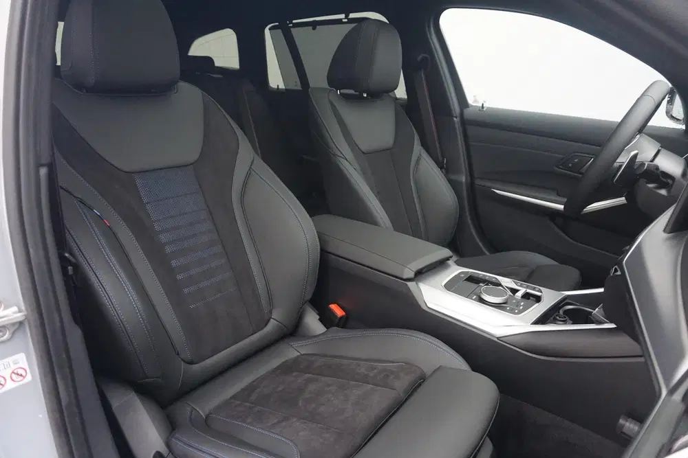 BMW 3-serie Touring 320e uit 2024, foto 7