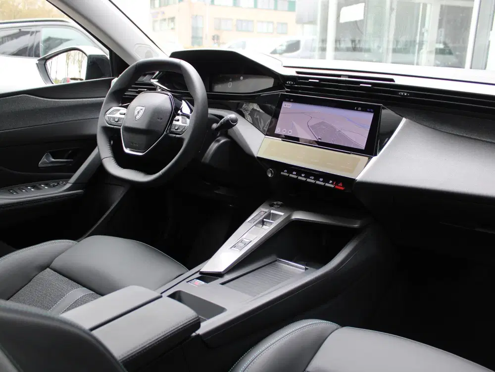 Peugeot 408 1.2 Hybrid 145 e-DCS6 Allure VOORRAAD KORT uit 2026, foto 3