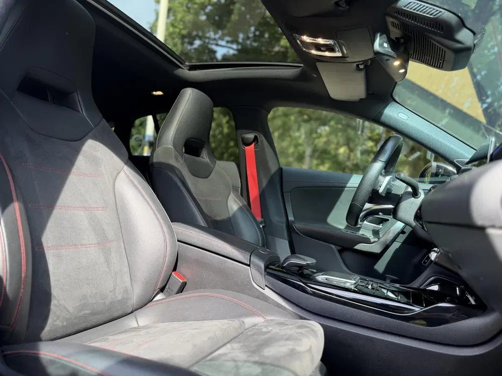 Mercedes-Benz CLA AMG 35 4MATIC Premiu uit 2020, foto 7