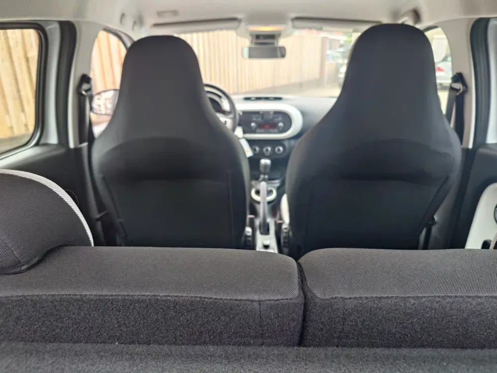 Renault Twingo 1.0 SCe Collection uit 2019, foto 12