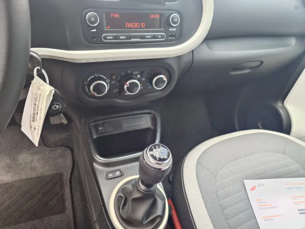 Renault Twingo 1.0 SCe Collection uit 2019, foto 18