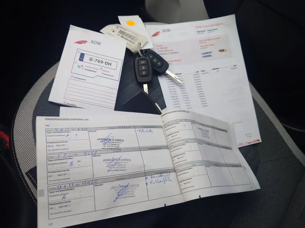 Renault Twingo 1.0 SCe Collection uit 2019, foto 20