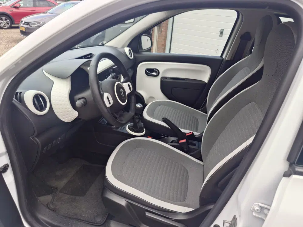 Renault Twingo 1.0 SCe Collection uit 2019, foto 8